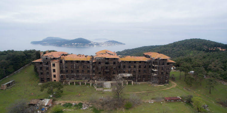 Büyükada Rum Yetimhanesi