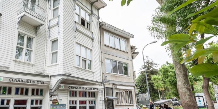 Çenar Konak Butik Otel, Büyükada’da Misafirlerini Bekliyor