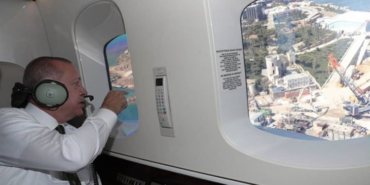 333C83DB-7E9F-4661-8D94-5BDA1D7CBA33